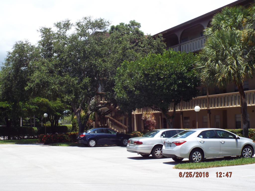 ANDROS VILLAGE E CONDO - Residential