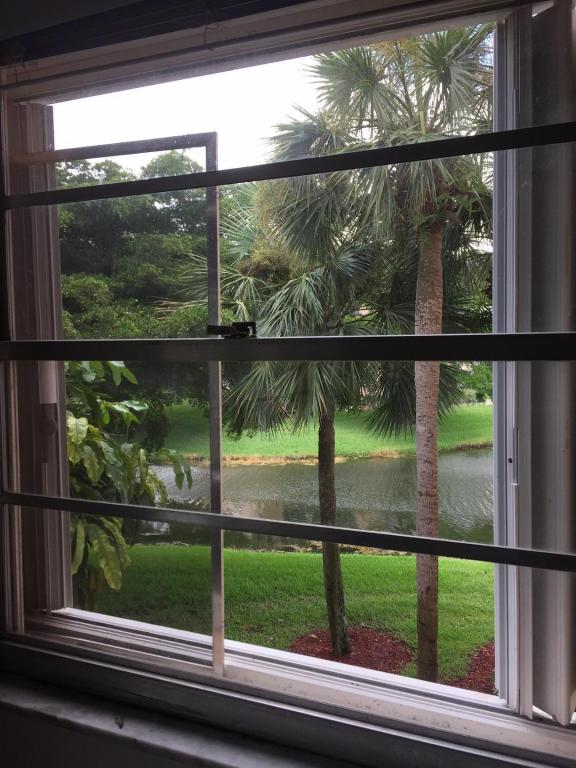 ANDROS VILLAGE E CONDO - Residential