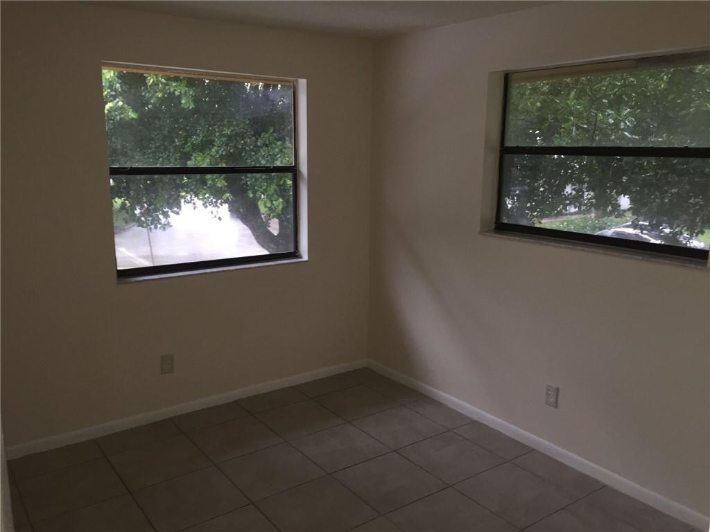 Glenwood Sub 69-33 B - Residential Income