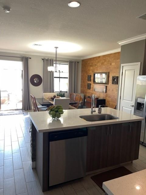 Central Parc South 182-17 - Residential