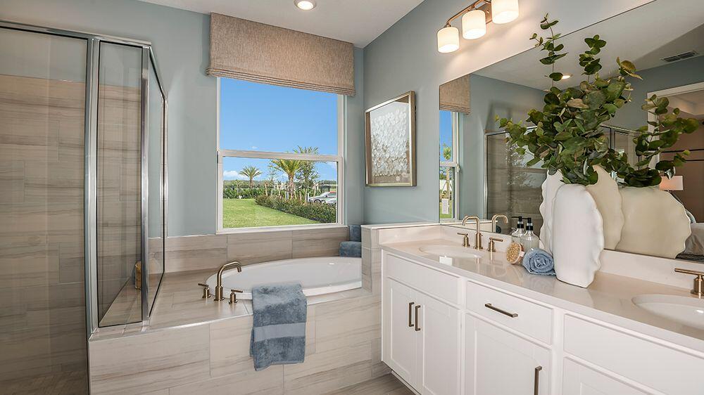 VERANDA OAKS - Residential