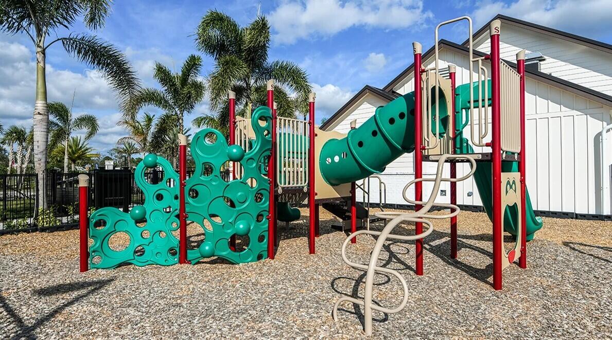 VERANDA OAKS - Residential