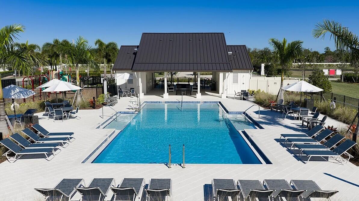 VERANDA OAKS - Residential