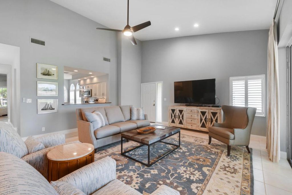 Photo of 206 Ryder Cup Circle S, Palm Beach Gardens, FL 33418 (MLS # R11101831)