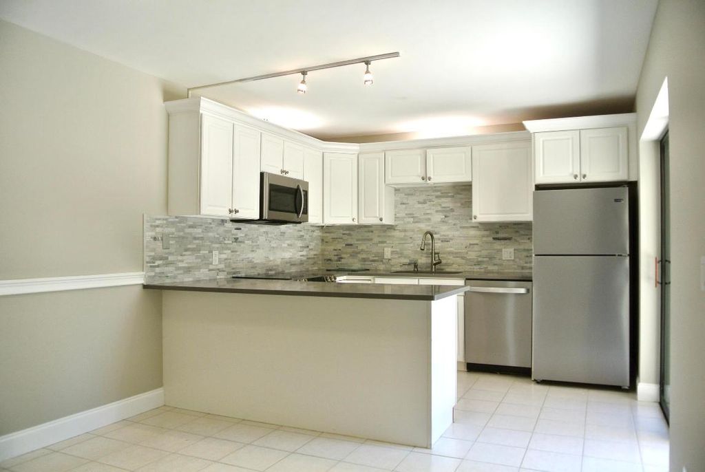 Photo of 121 Ocean Cove Drive #121, Jupiter, FL 33477 (MLS # R10933683)