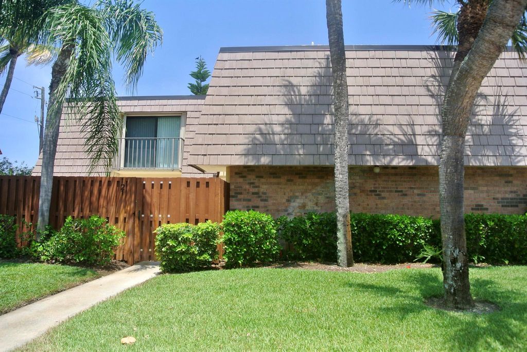 Photo of 121 Ocean Cove Drive #121, Jupiter, FL 33477 (MLS # R10933683)