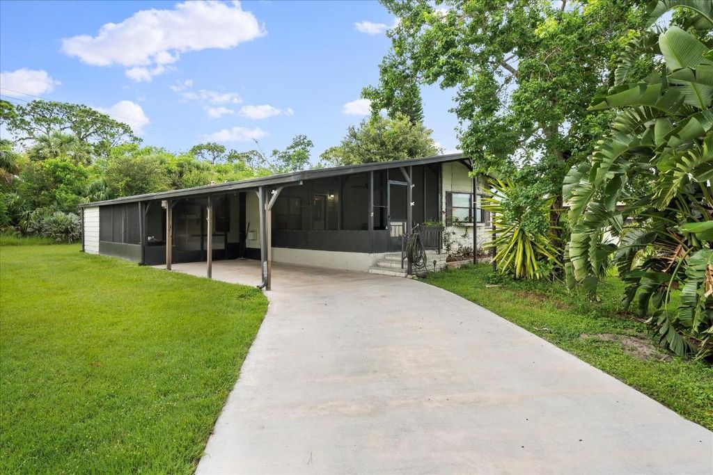 Photo of 4 Puerto Sol, Fort Pierce, FL 34951 (MLS # R10913734)