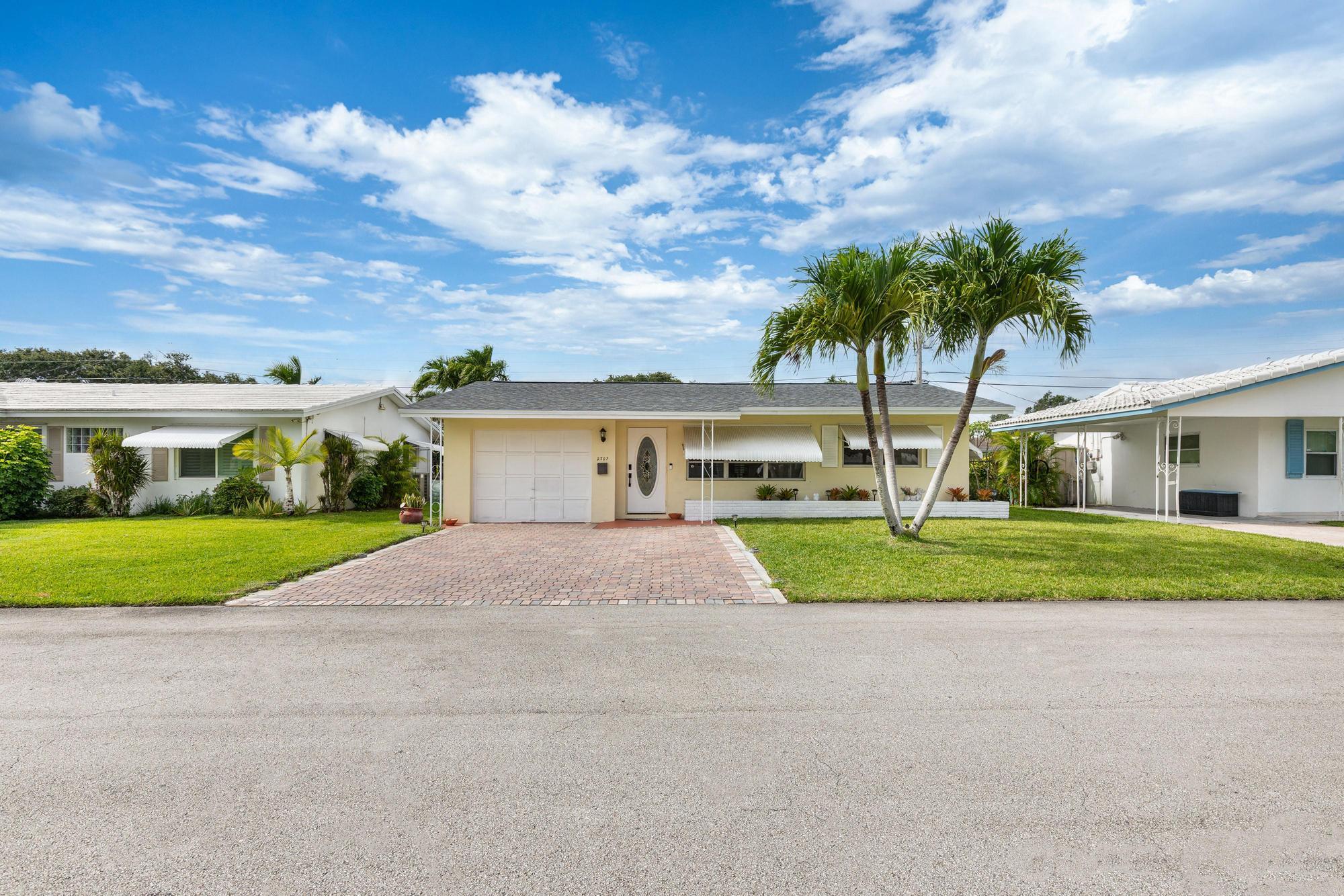 2707 NW 53rd Street
