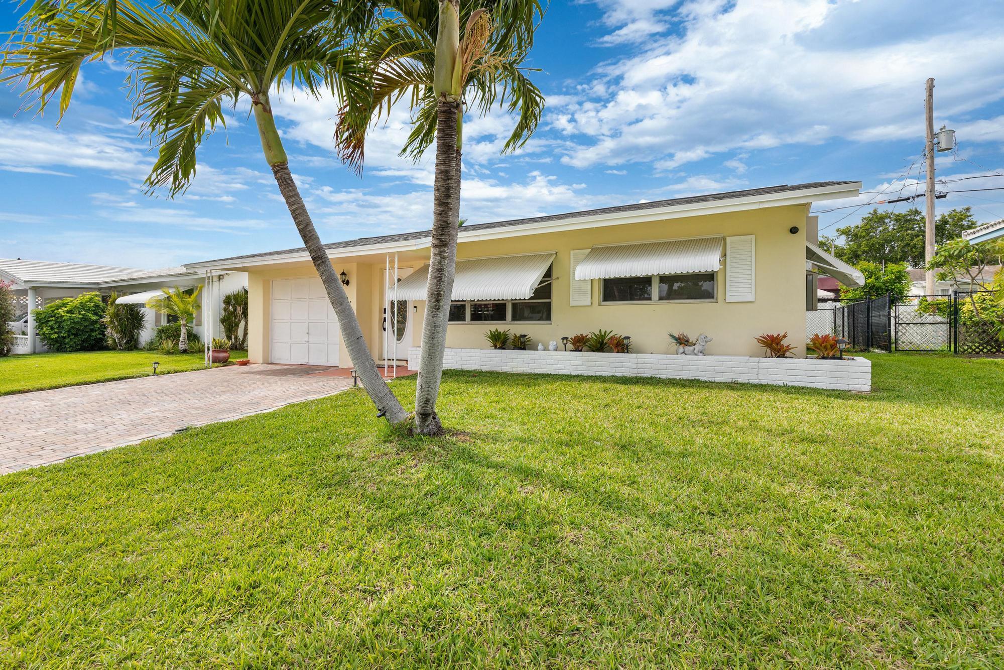 2707 NW 53rd Street