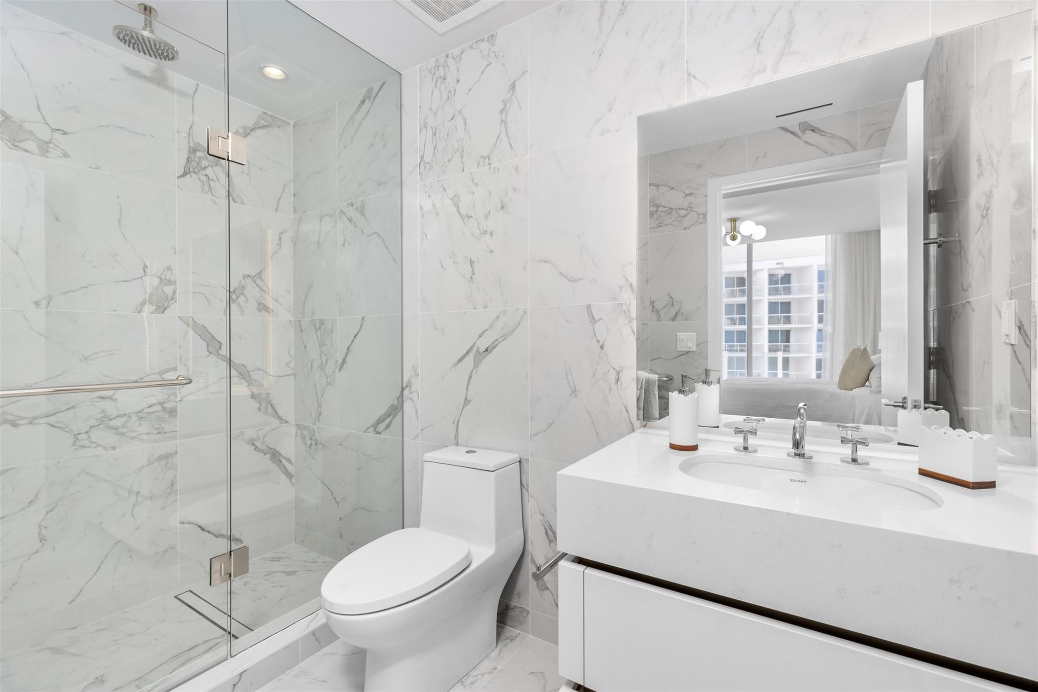 Four Seasons - Residential