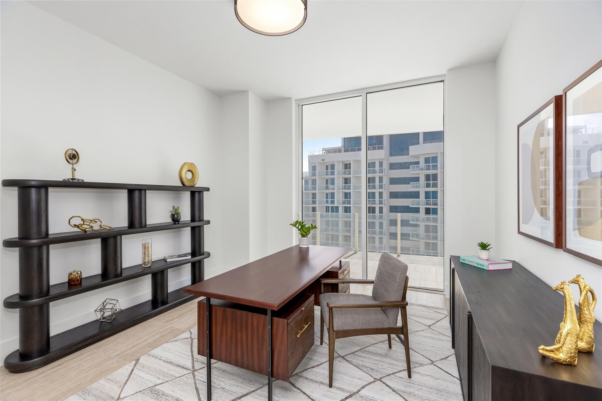 Four Seasons - Residential