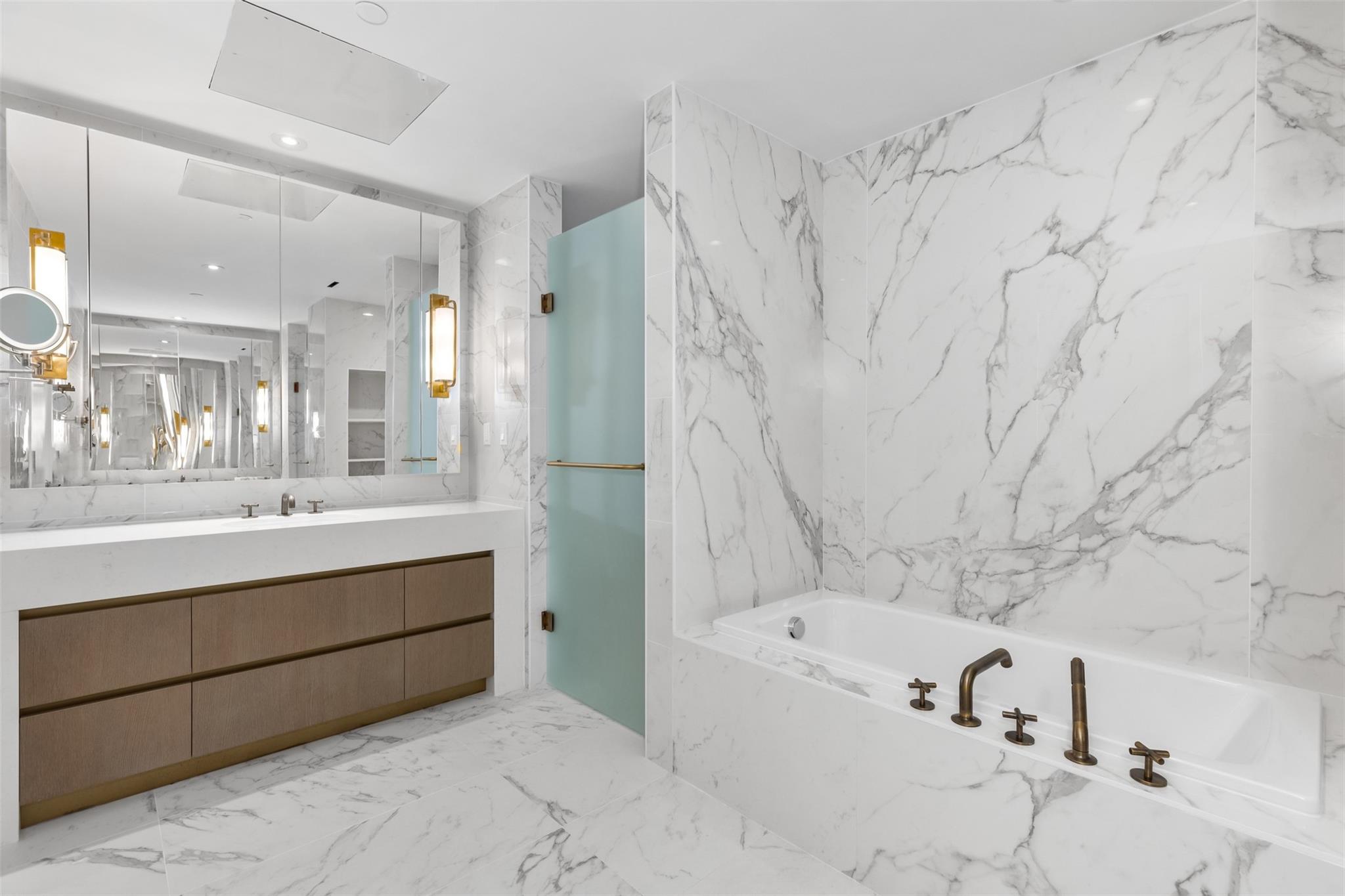 Four Seasons - Residential