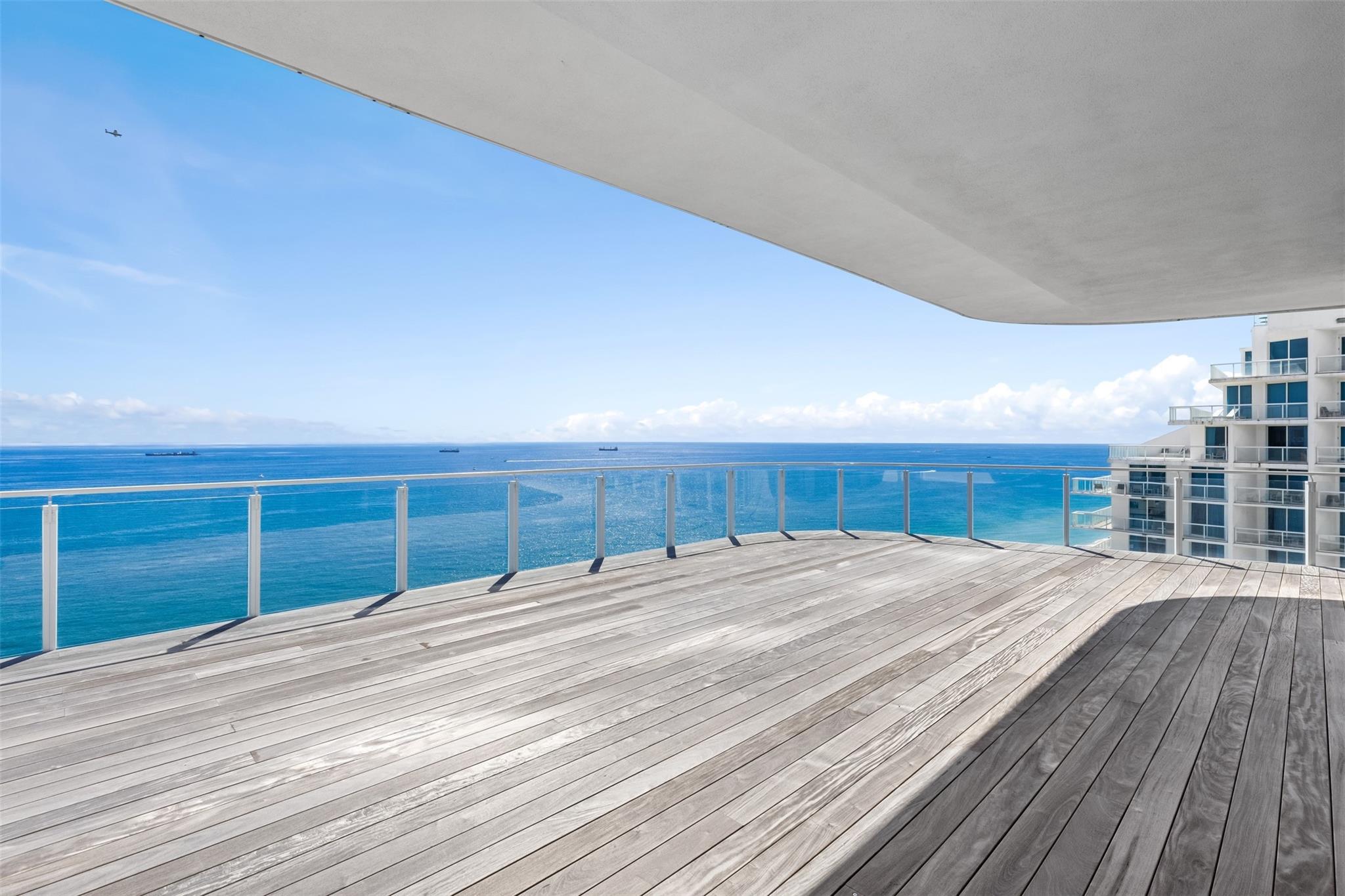 Four Seasons - Residential