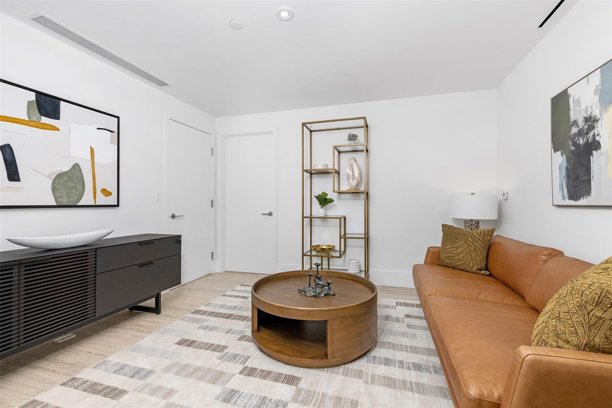 Four Seasons - Residential