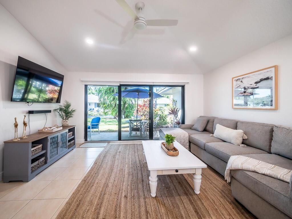 Photo of 703 Club Drive, Palm Beach Gardens, FL 33418 (MLS # R11096033)