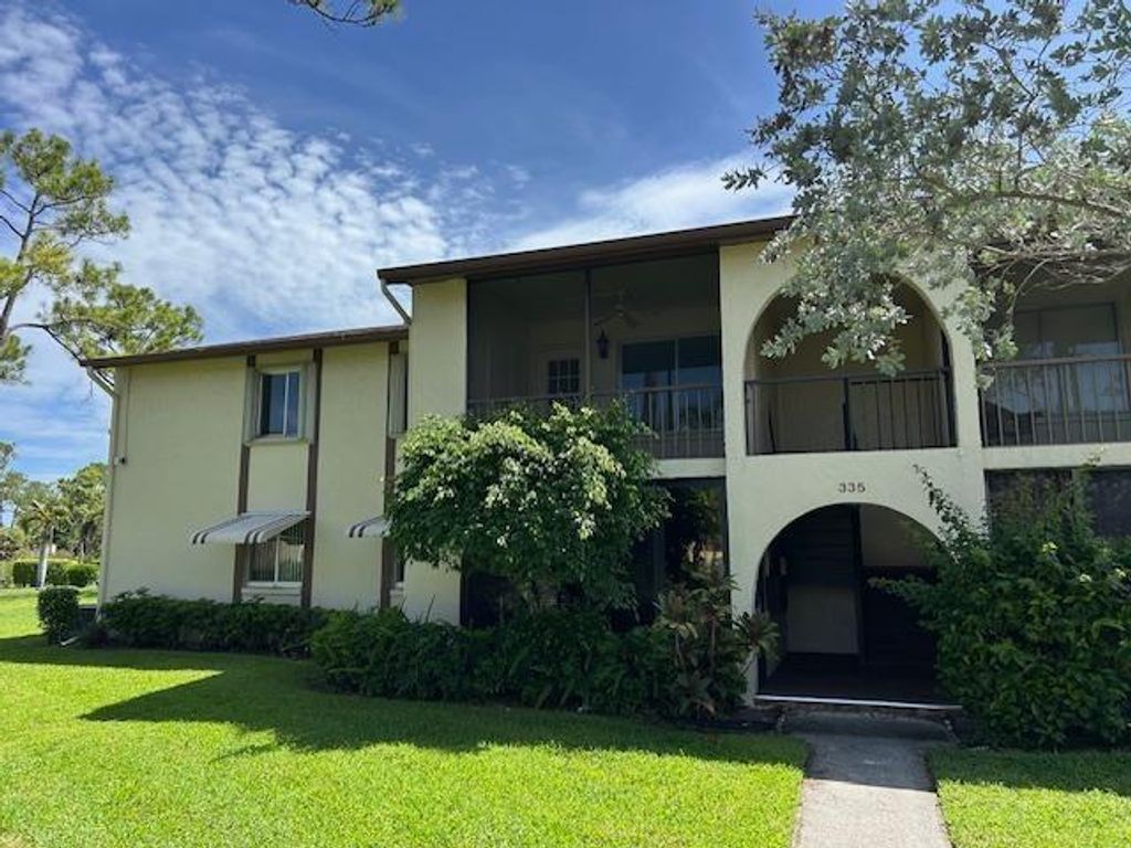 Photo of 335 Knotty Pine Circle #A2, Greenacres, FL 33463 (MLS # F10515562)