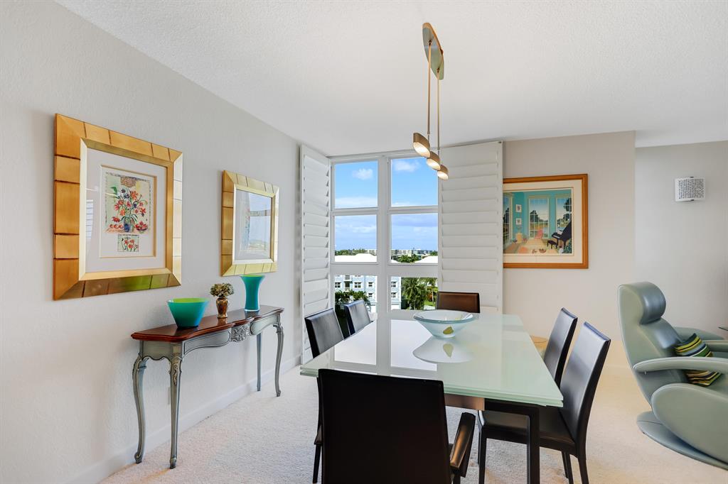 Coastal House - Residential