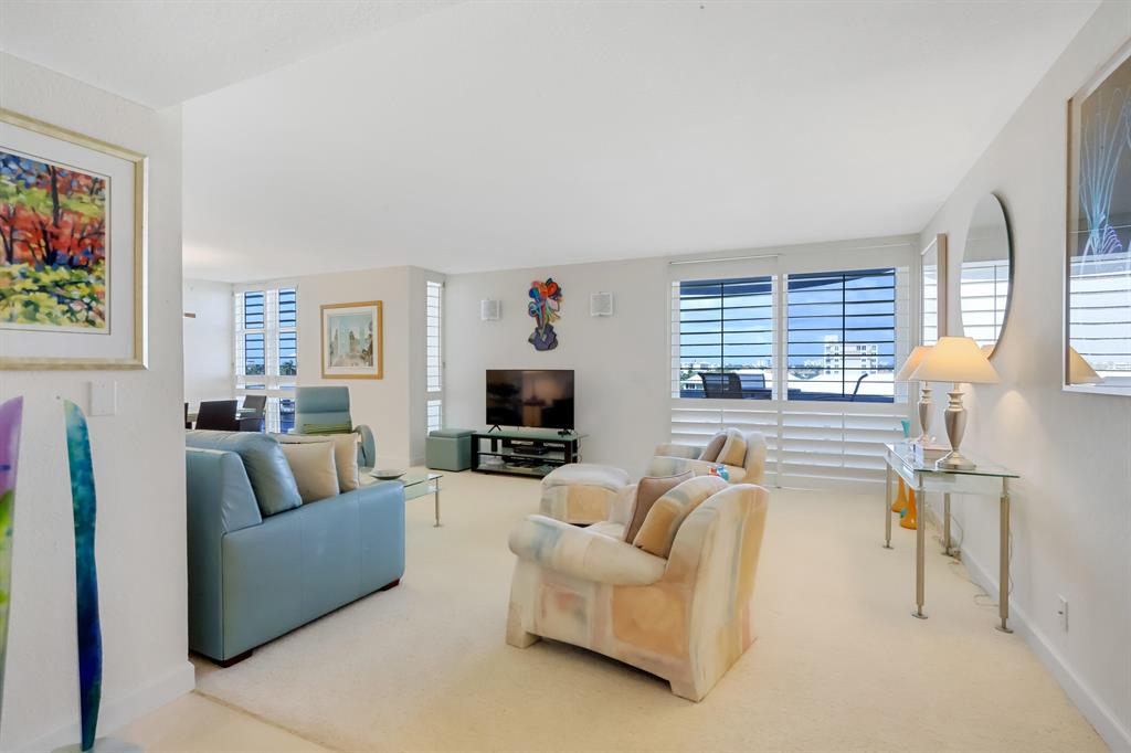 Coastal House - Residential