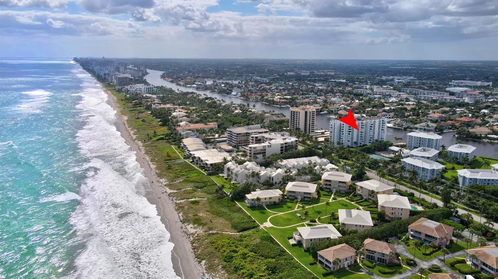 Coastal House - Residential