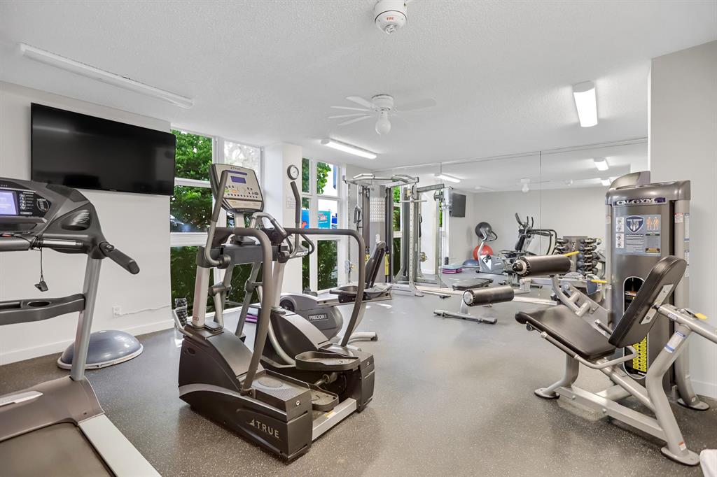 Coastal House - Residential