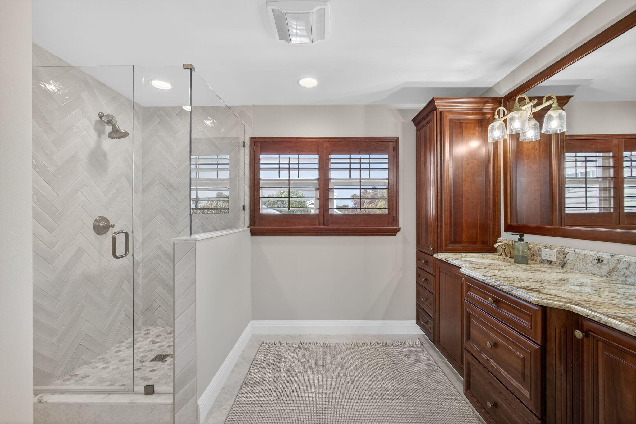 SEA COLONY CONDO - Residential