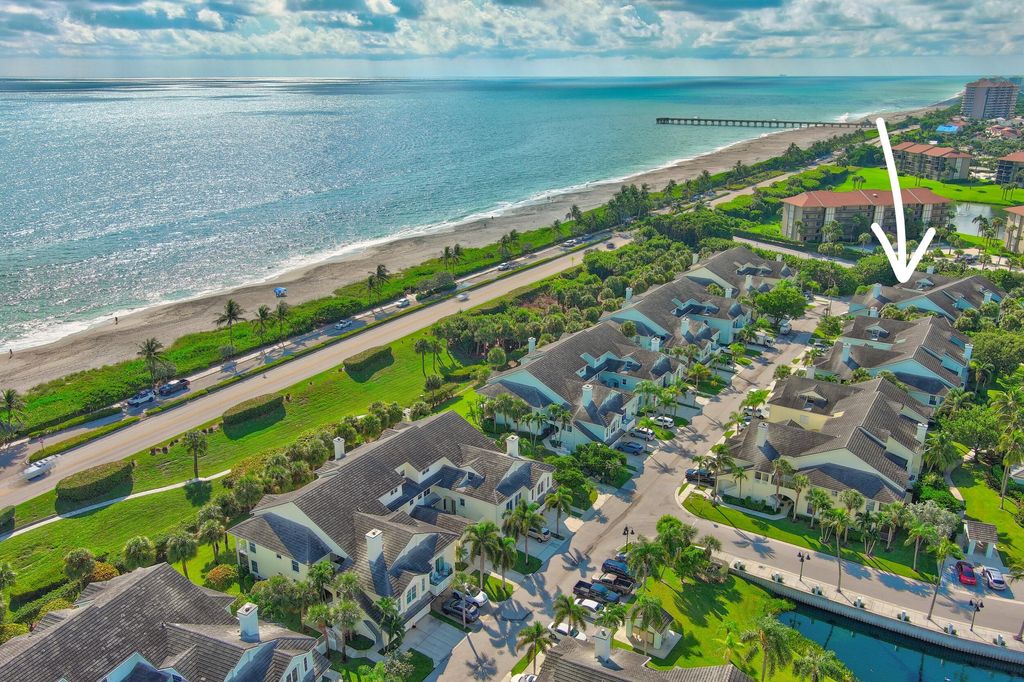 Photo of 1306 Mainsail Circle, Jupiter, FL 33477 (MLS # R11167249)