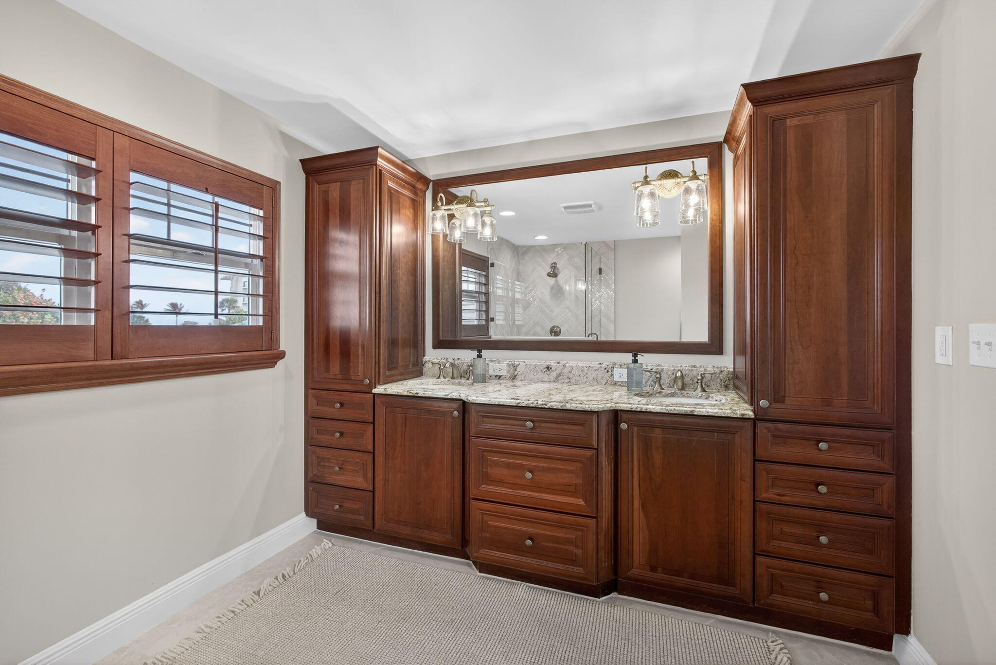 SEA COLONY CONDO - Residential