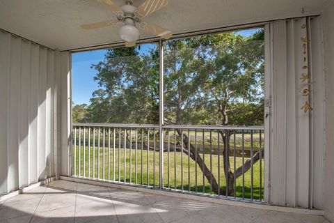 Tiny photo for 4734 Lucerne Lakes Boulevard E #301, Lake Worth, FL 33467 (MLS # B26007760)