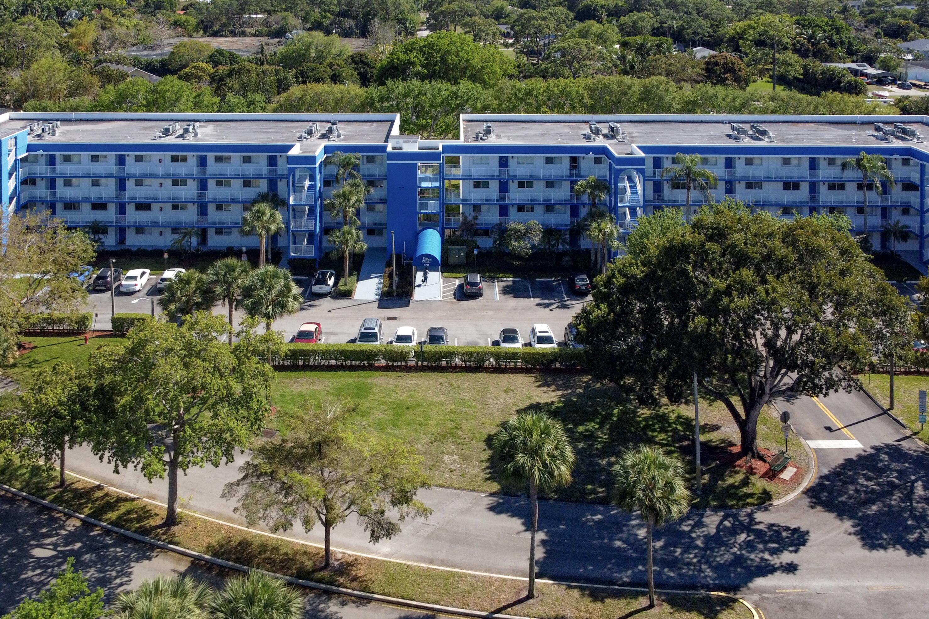 FAIRWAY CLUB CONDO - Residential