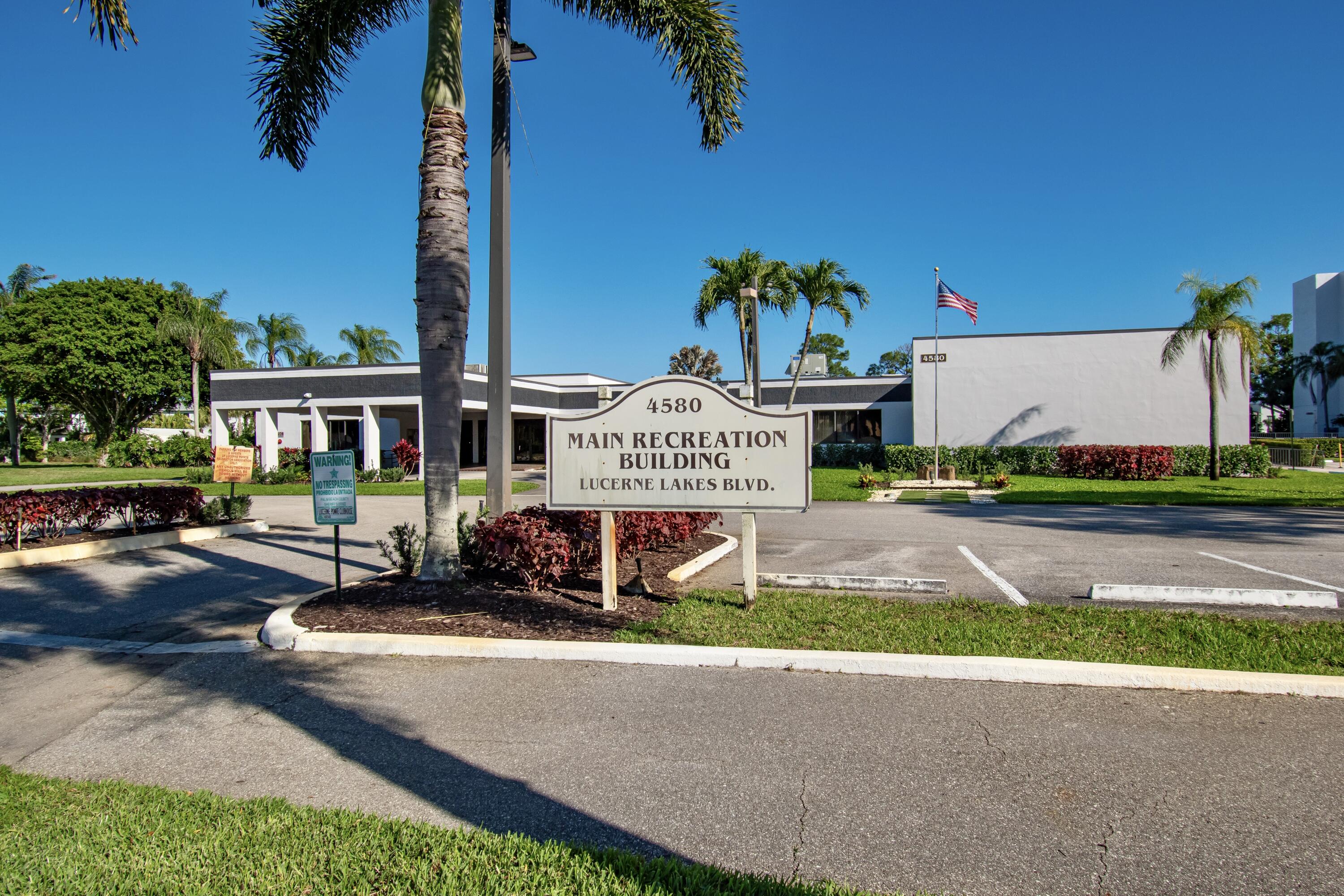 FAIRWAY CLUB CONDO - Residential