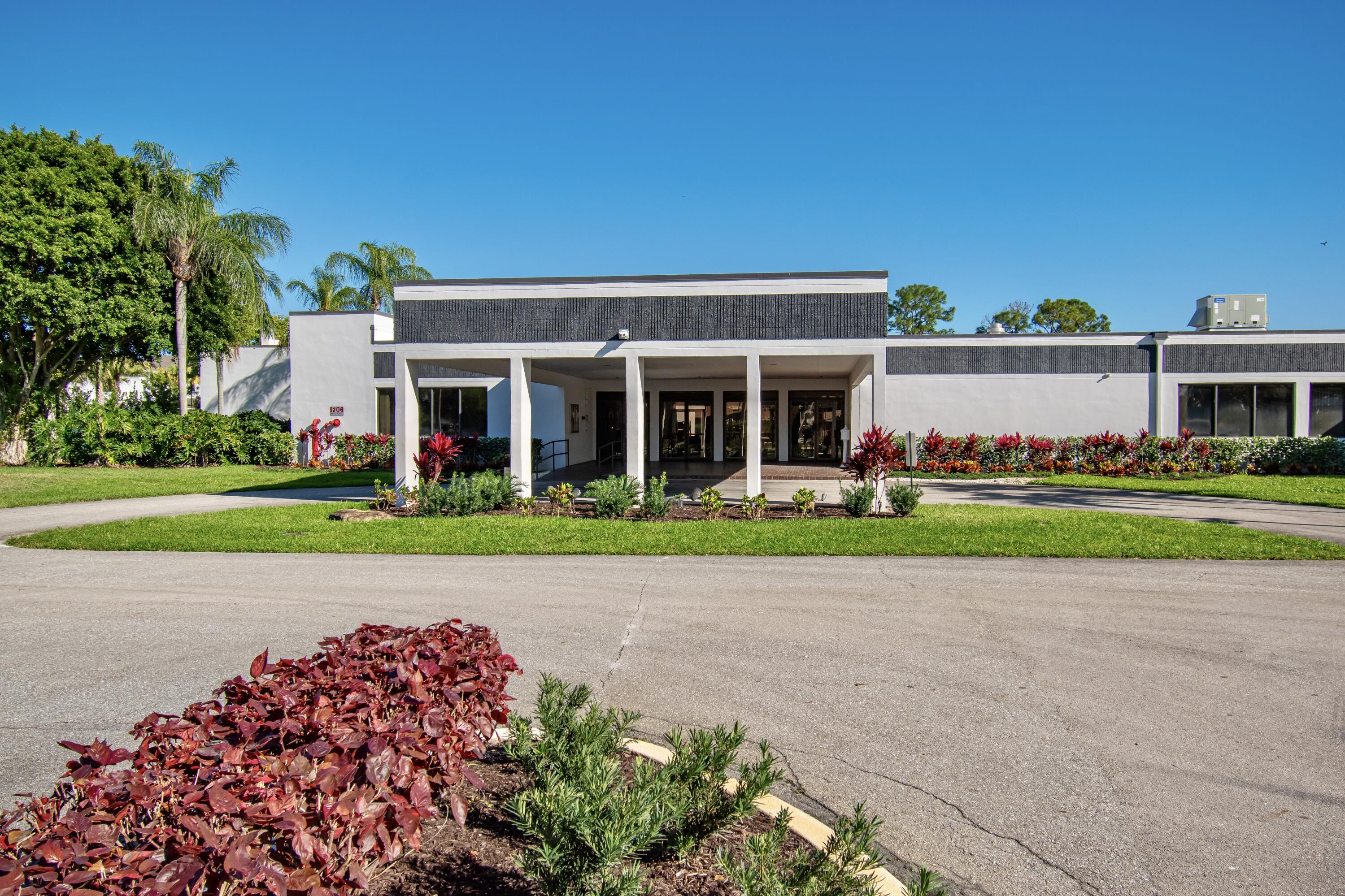 FAIRWAY CLUB CONDO - Residential