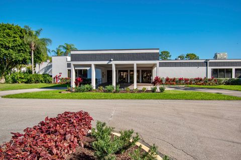 Tiny photo for 4734 Lucerne Lakes Boulevard E #301, Lake Worth, FL 33467 (MLS # B26007760)
