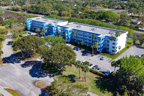 Tiny photo for 4734 Lucerne Lakes Boulevard E #301, Lake Worth, FL 33467 (MLS # B26007760)