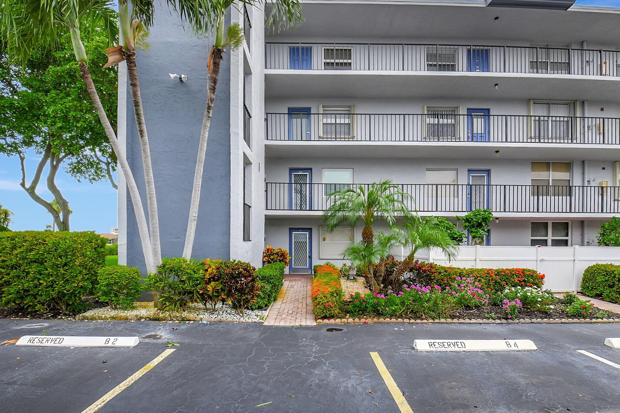 VILLAGES OF ORIOLE DEAUVILLE CONDO - Residential