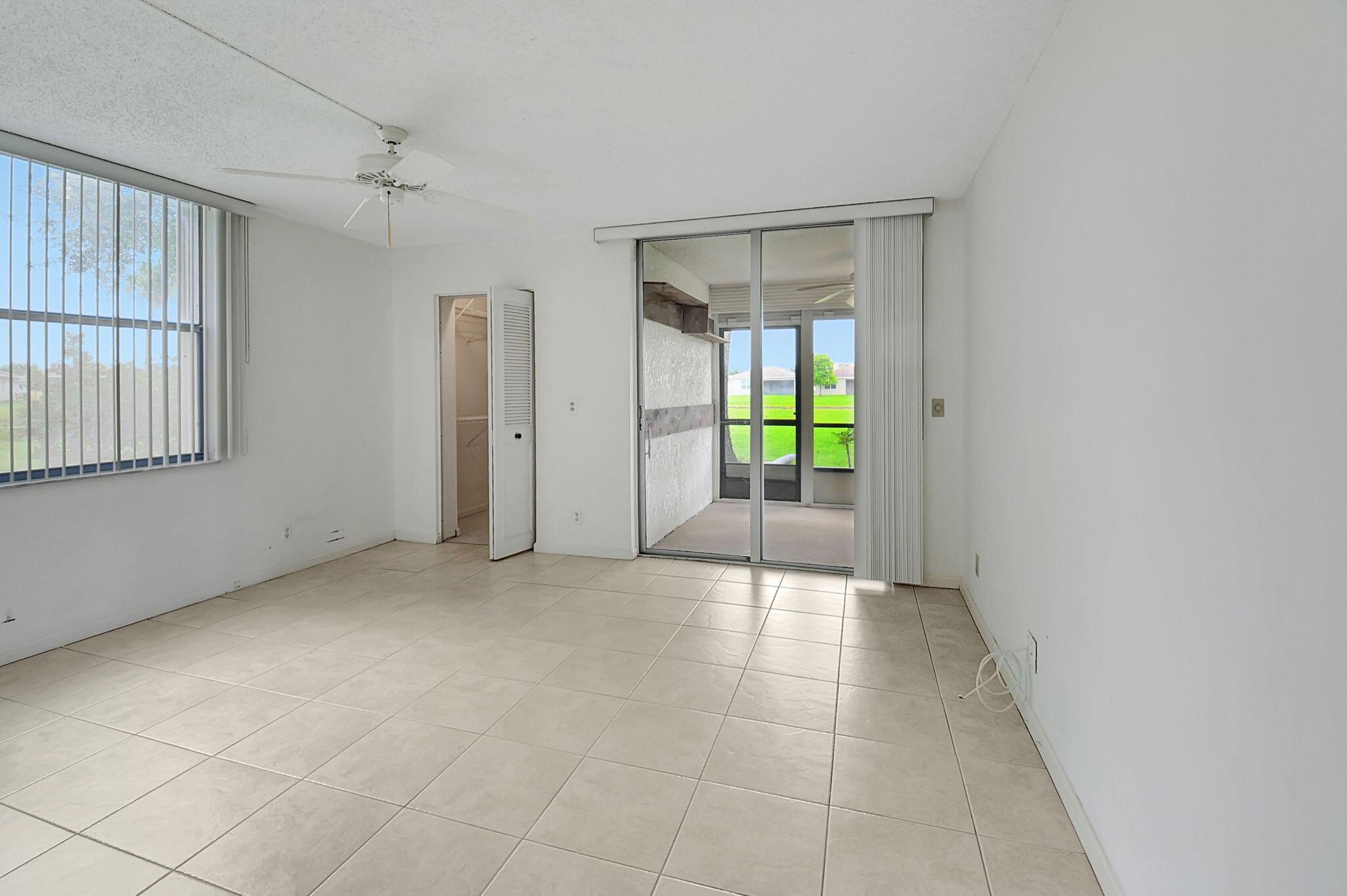 VILLAGES OF ORIOLE DEAUVILLE CONDO - Residential