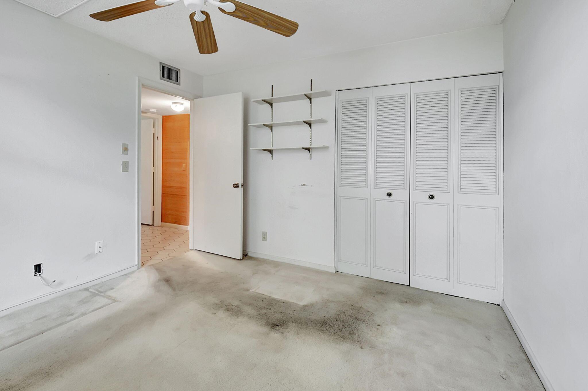 VILLAGES OF ORIOLE DEAUVILLE CONDO - Residential