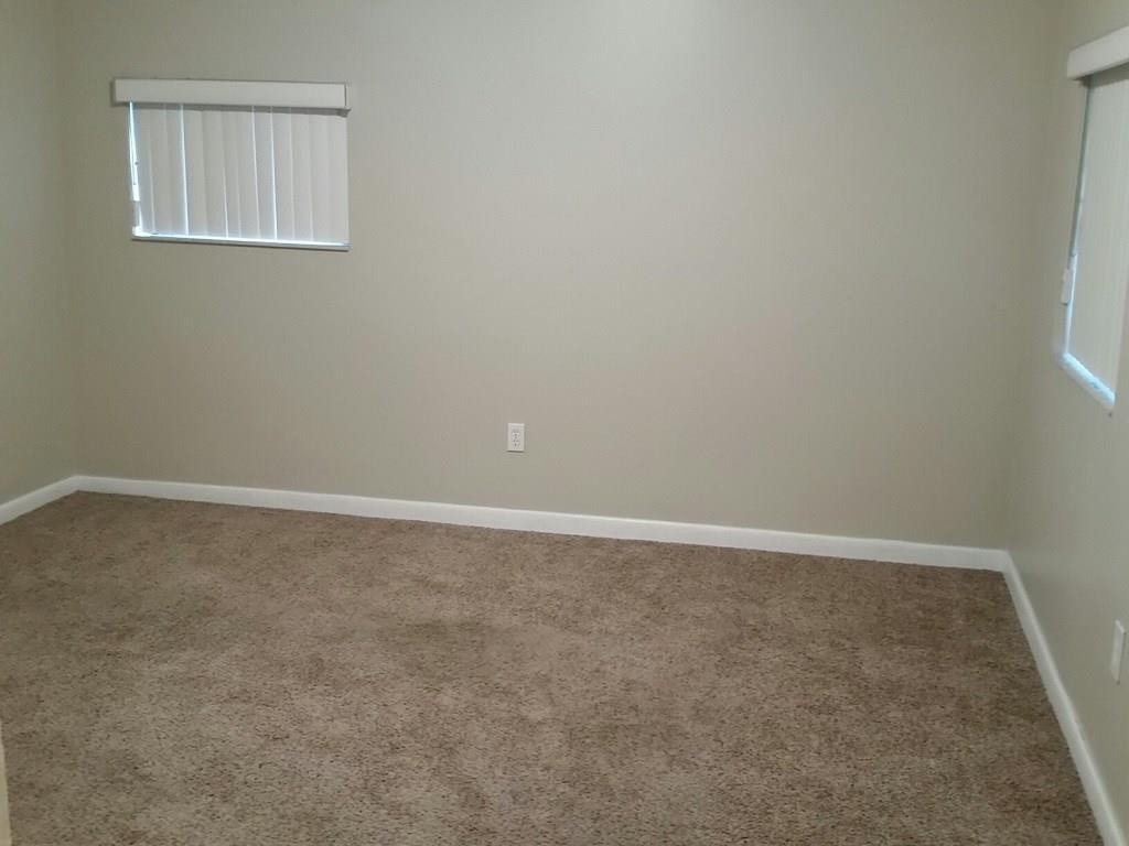 Hollywood Lakes Sec 1-32 - Residential Lease