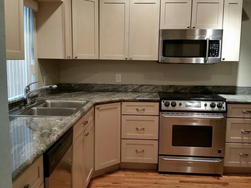 Hollywood Lakes Sec 1-32 - Residential Lease