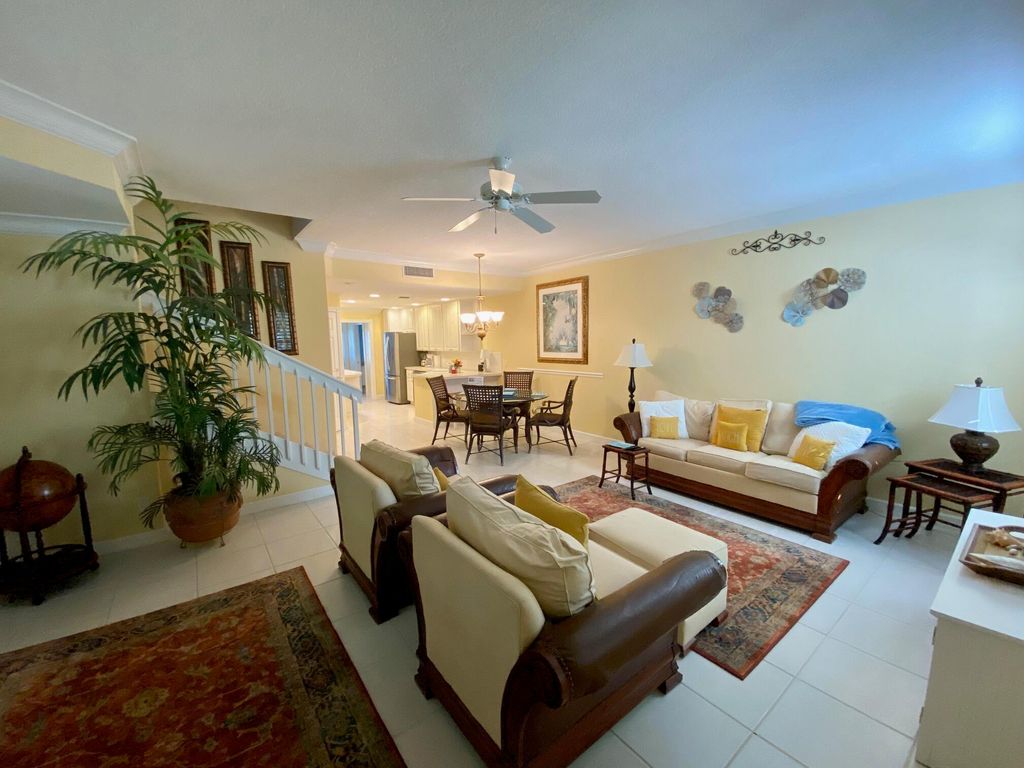 Photo of 3277 E Community Drive, Jupiter, FL 33458 (MLS # R11092684)