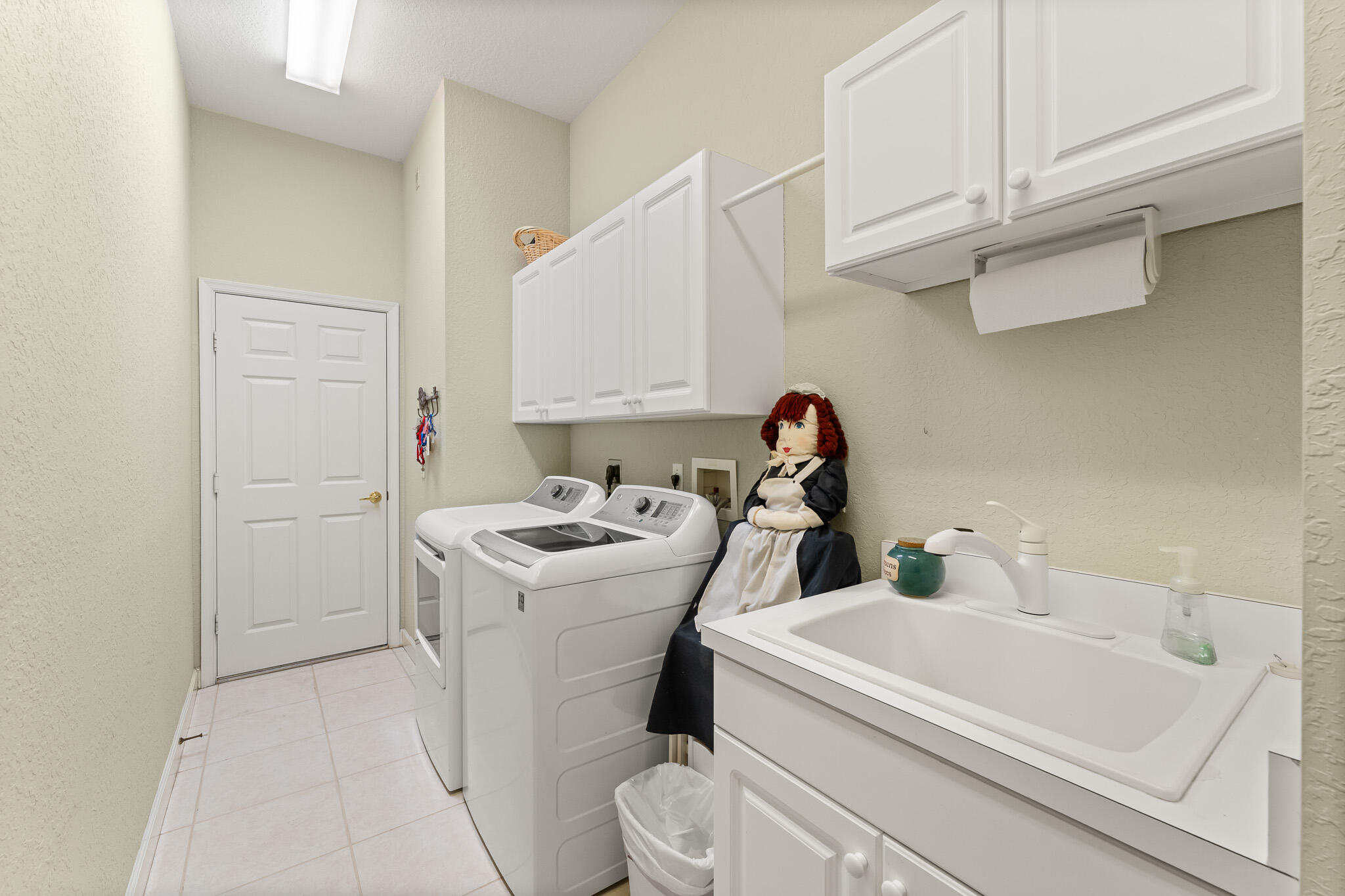 POD 7B AT THE RESERVE, PUD I - TORREY PINES - Residential