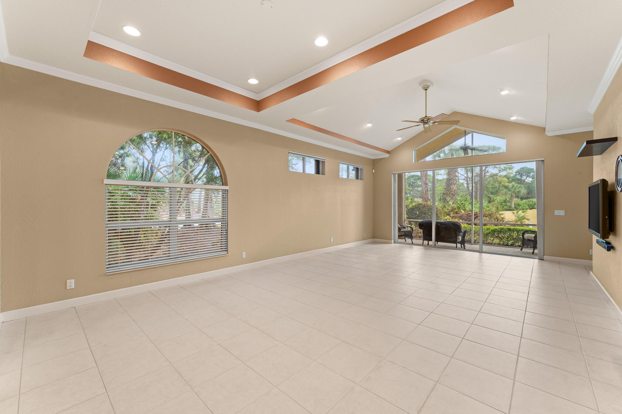 POD 7B AT THE RESERVE, PUD I - TORREY PINES - Residential