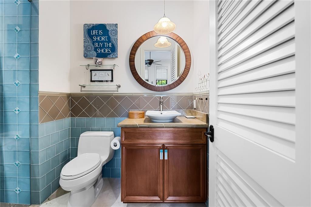 Marshalls Sub Of Gov Lts - Residential