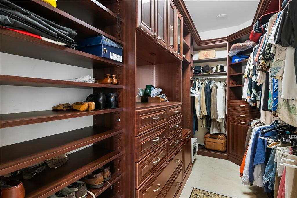 Marshalls Sub Of Gov Lts - Residential