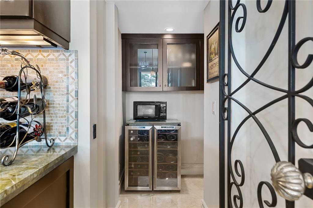 Marshalls Sub Of Gov Lts - Residential