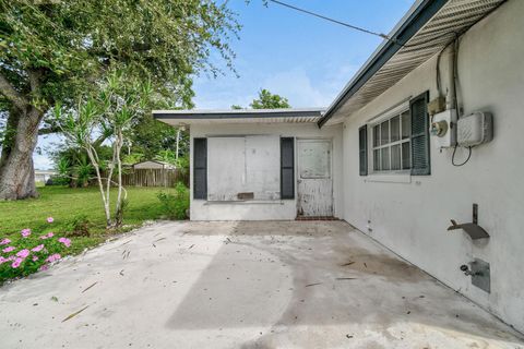 A home in Port St Lucie