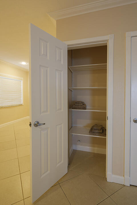 GULFSTREAM CONDO OF LAS OLAS - Residential Lease