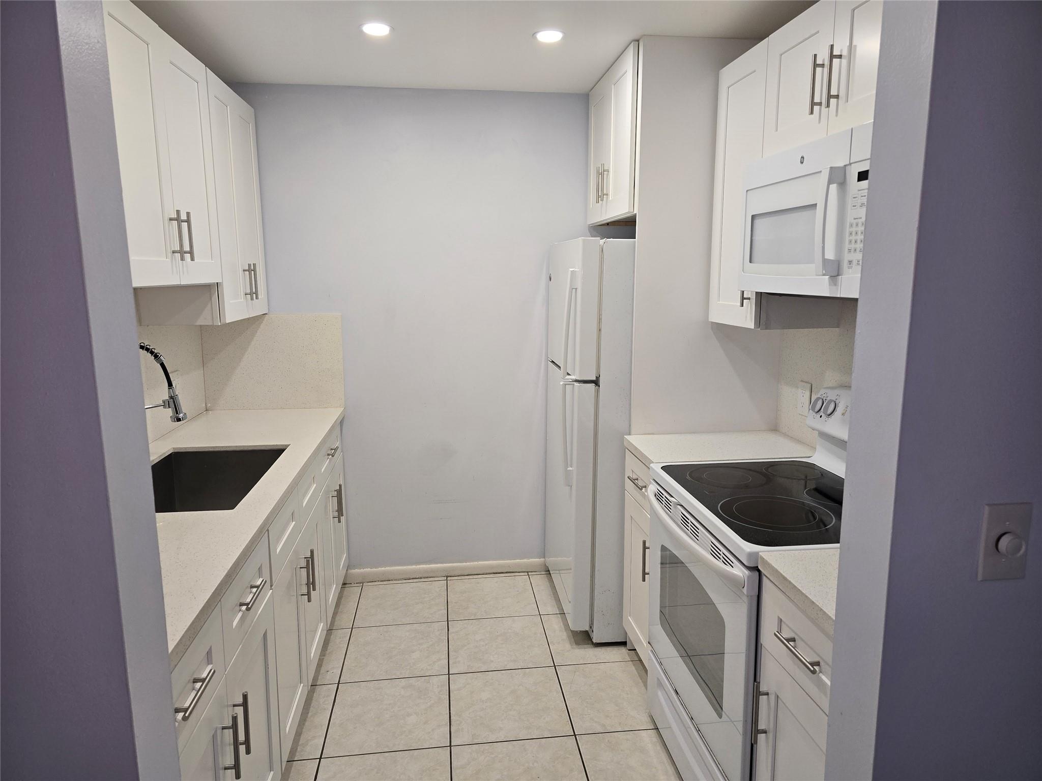 New Hampton At Century Vi - Residential Lease