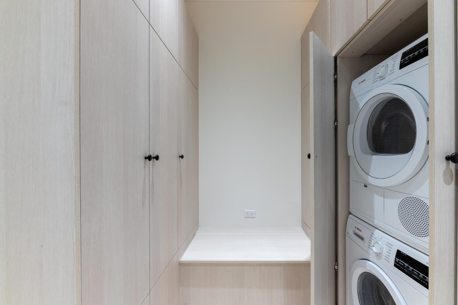 ROYAL PARK ADD TO P B - Residential