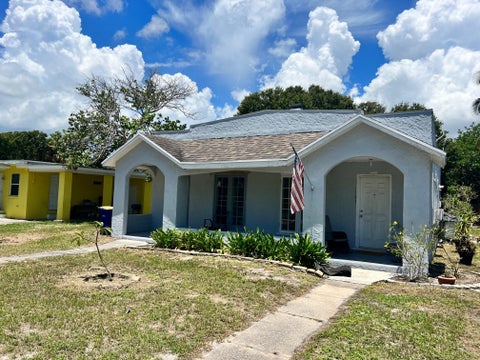 Photo of 1109 Colonial Road #A & B, Fort Pierce, FL 34950 (MLS # B26055298)