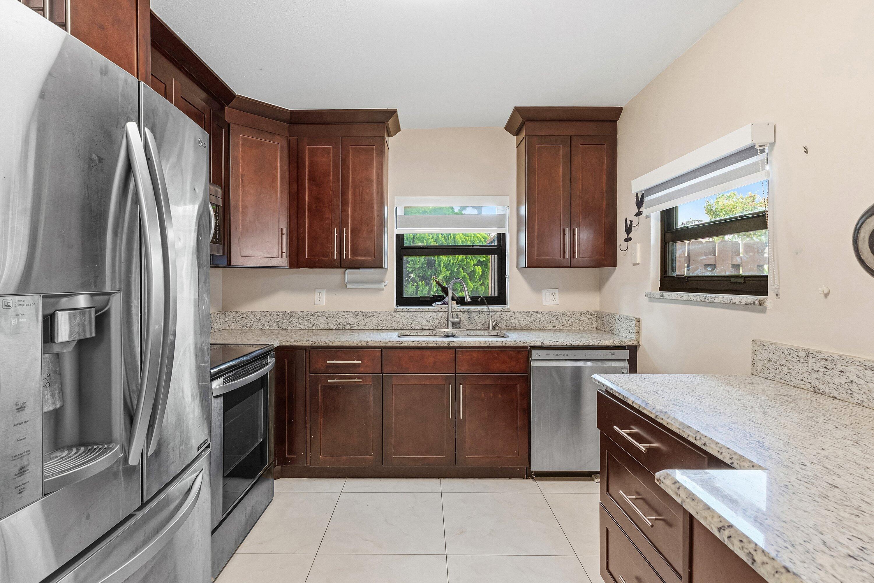 ABBEY PARK 1 - Residential